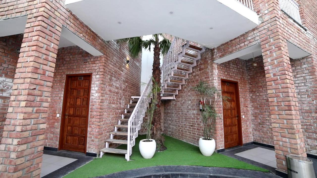 Raja Ji Hotels & Restaurant Jind Exteriör bild