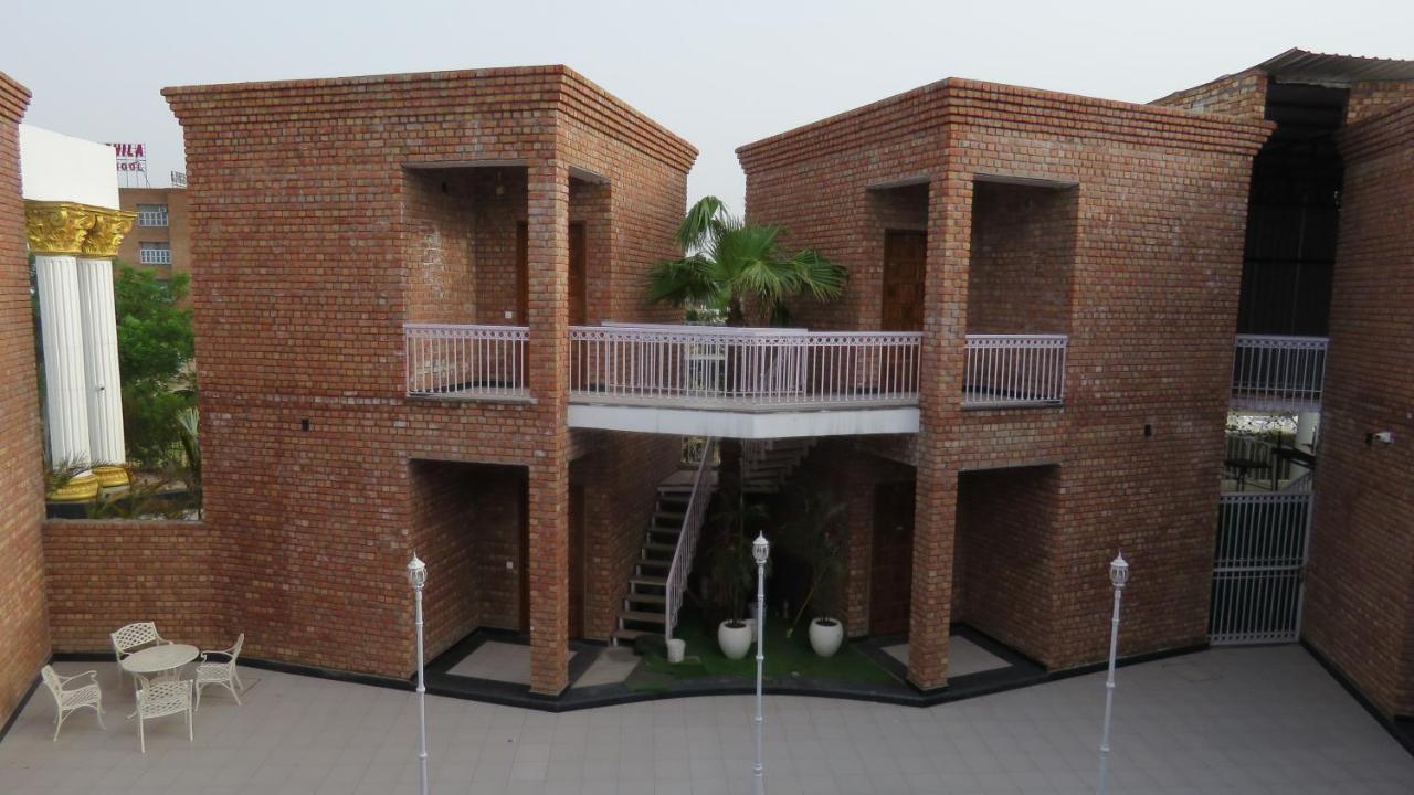 Raja Ji Hotels & Restaurant Jind Exteriör bild